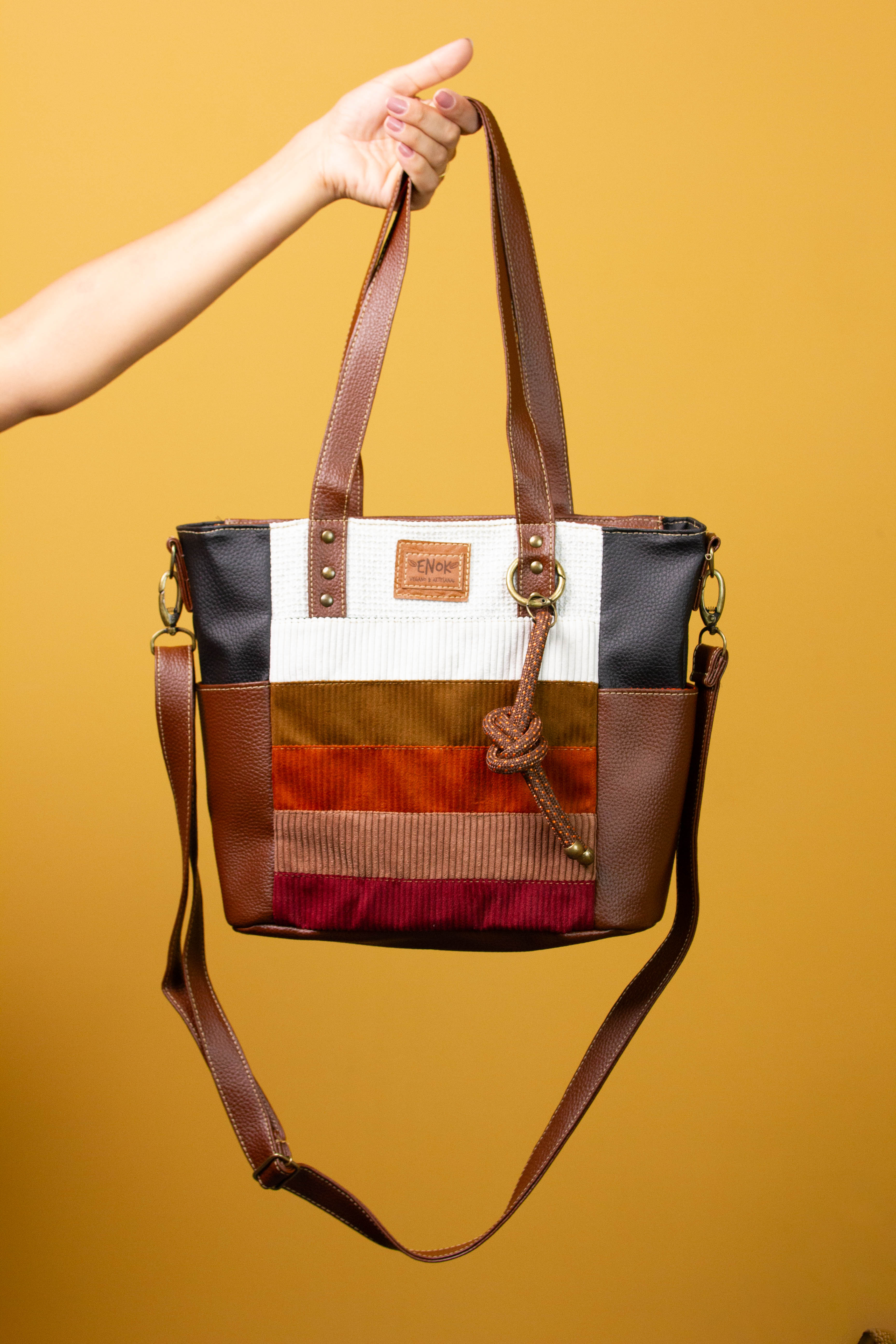 BOLSA VEGANA - OLINDA - FLOR DE ANIS