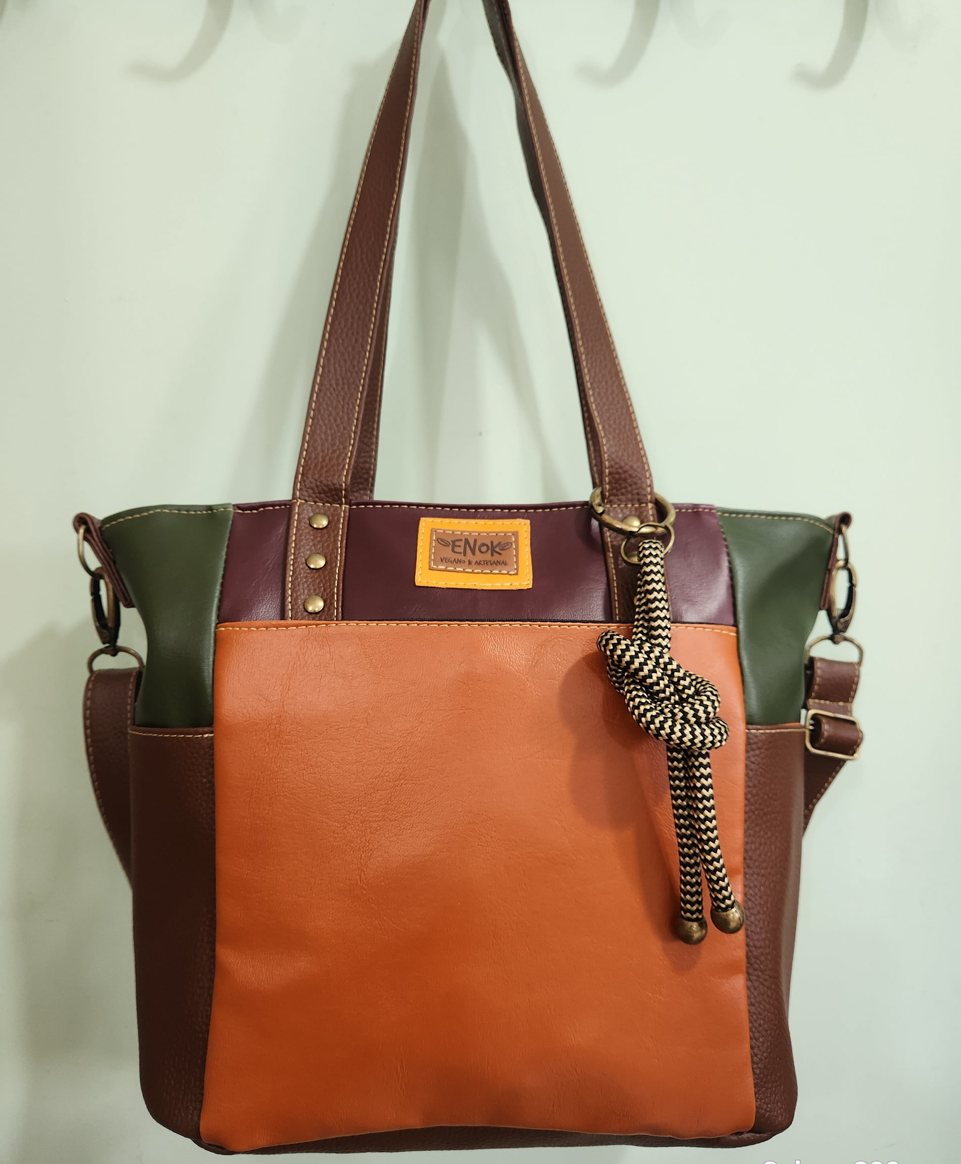 BOLSA VEGANA - OLINDA JARDINEIRA DE LEGUMES