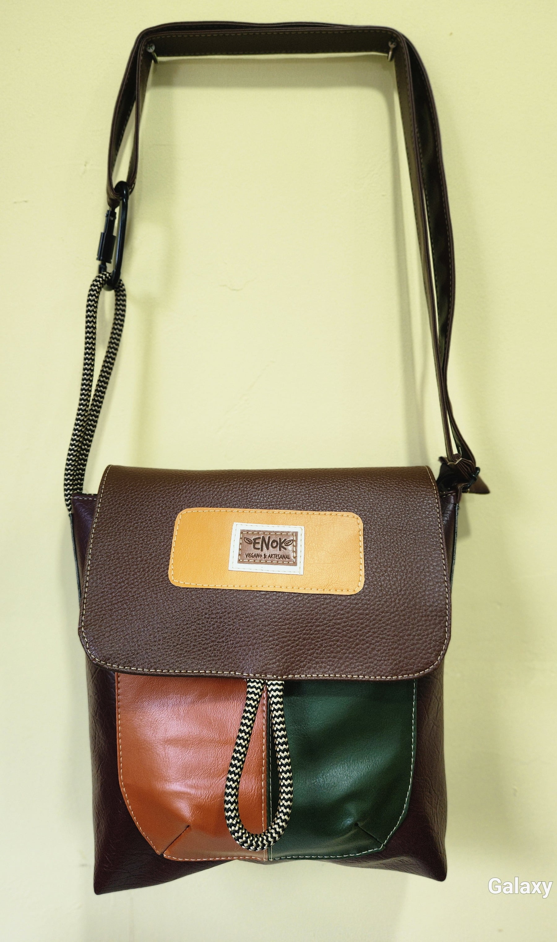 BOLSA VEGANA TULIPA - JARDINEIRA DE LEGUMES