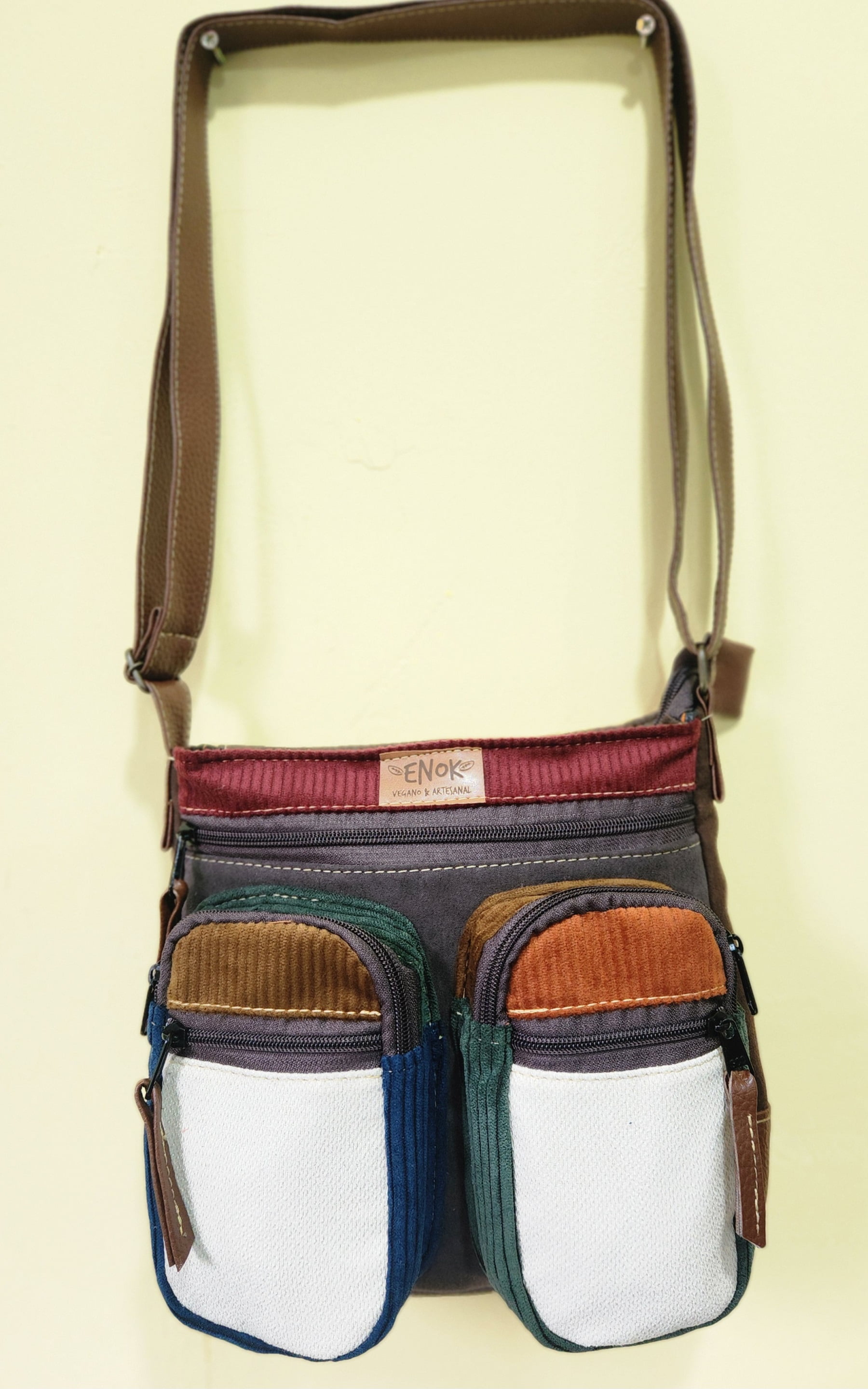 BOLSA VEGANA - IVONE -FOLHAS DE OUTONO