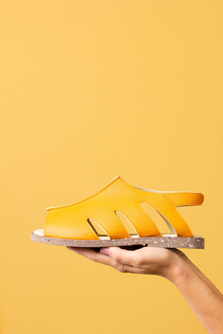 SANDÁLIA VEGANA - SOFIA - PAPAIA