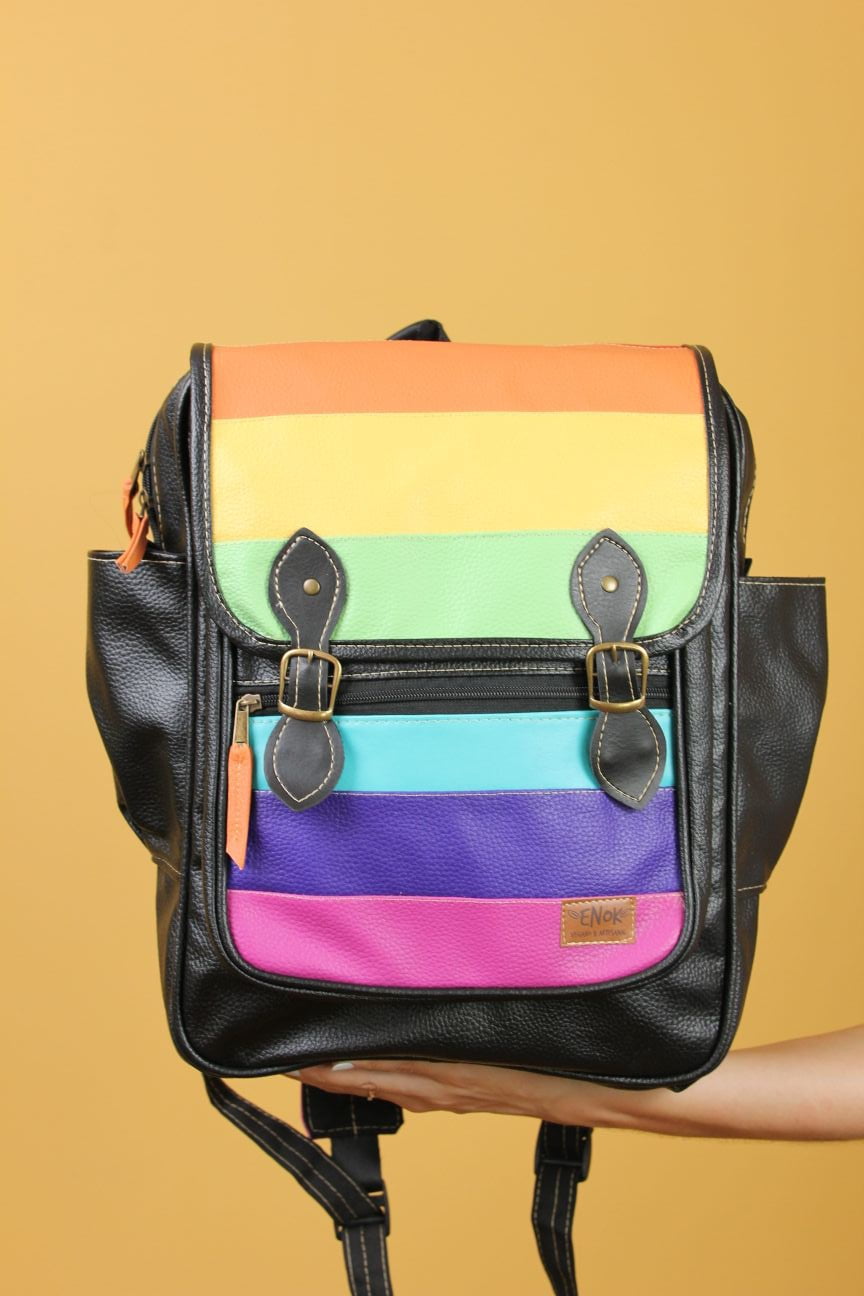 MOCHILA VEGANA - FRÉSIA - RAINBOW