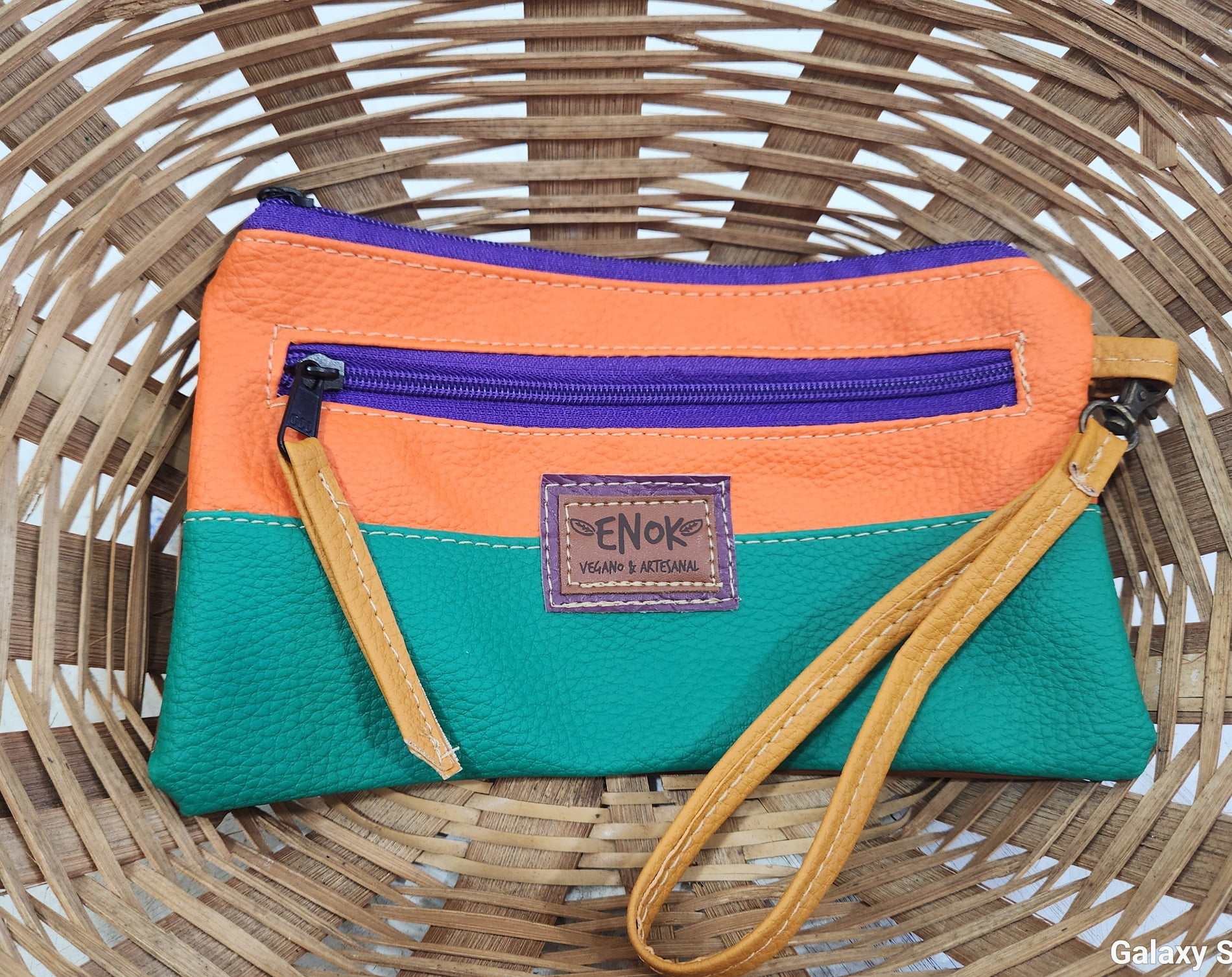 NECESSAIRE VEGANA  IPÊ - LARANJA NEON C/MENTA