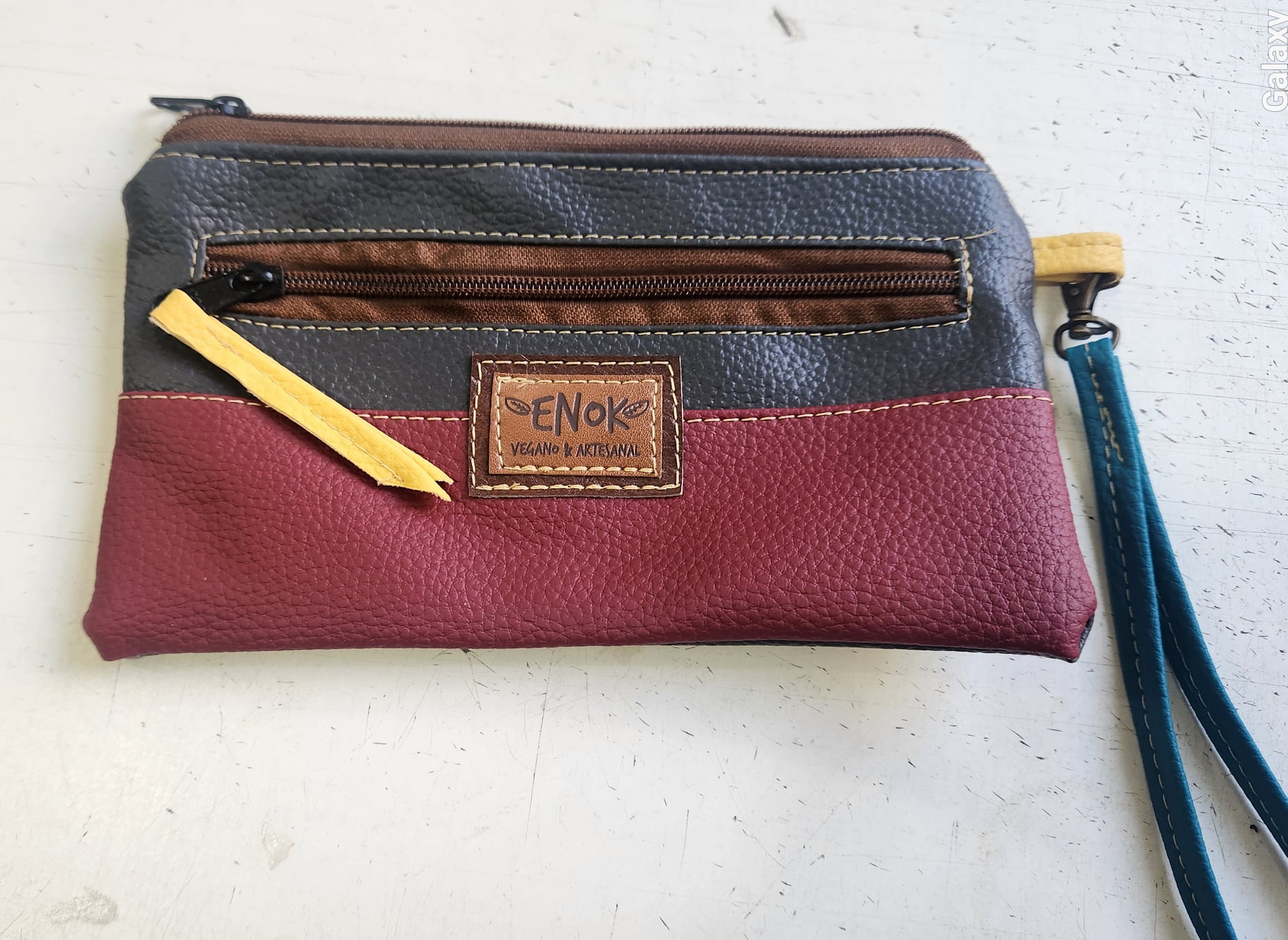 NECESSAIRE VEGANA - IPÊ- LEGO