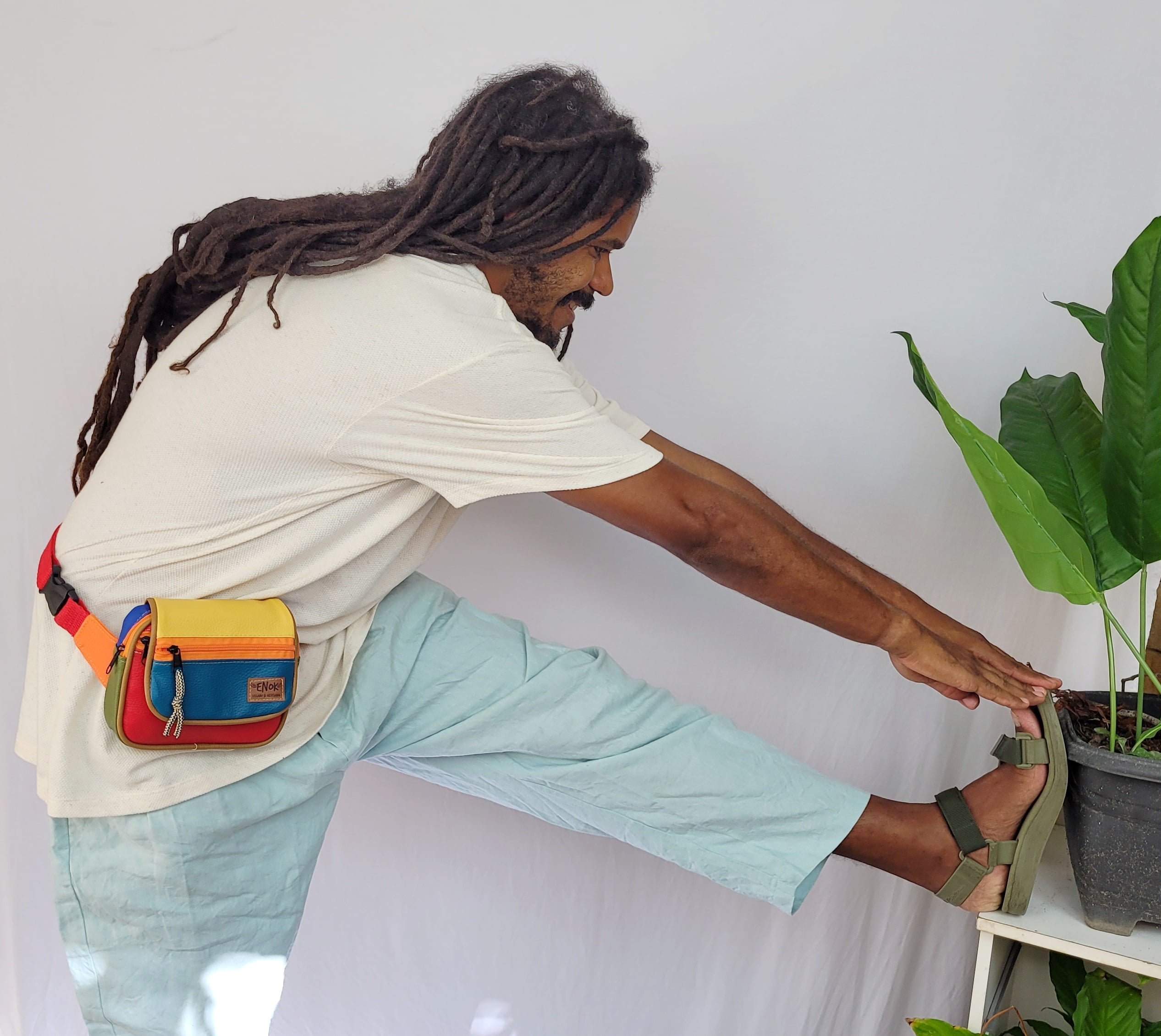 POCHETE VEGANA - JANIS - LEGO - Enok - Vegano & Artesanal