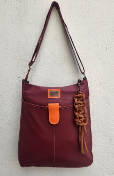 BOLSA VEGANA - PITANGA- CARMIM