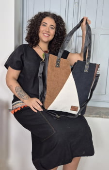 BOLSA VEGANA - VITÓRIA -  PRETO, MARROM E MARFIM