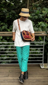 BOLSA/MOCHILA VEGANA - AMORA -TAMARINDO