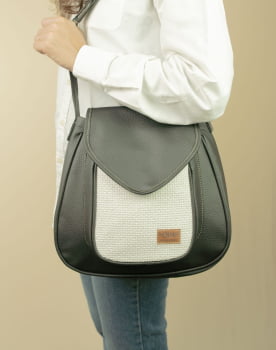 BOLSA VEGANA - SAPOTI - PRETA E BRANCA