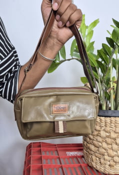 BOLSA VEGANA - BERENICE - OLIVA
