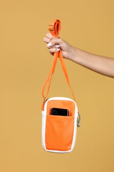 BOLSA VEGANA - SABIÁ - BRANCA  C/ LARANJA NEON