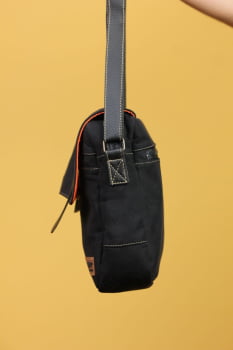 BOLSA VEGANA - VÊNUS - CAMURÇA PRETA