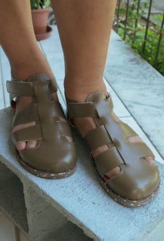 SANDÁLIA VEGANA - DANDARA - OLIVA