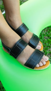 SANDALIA VEGANA - FRIDA - PRETA