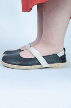SAPATO VEGANO - ZOE - PRETO E BRANCO