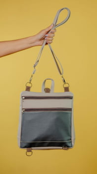 BOLSA/MOCHILA VEGANA - TIM - NEVOEIRO