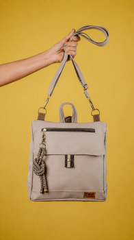 BOLSA/MOCHILA VEGANA - TIM - NEVOEIRO