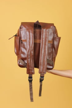 MOCHILA VEGANA - FRÉSIA - MARROM