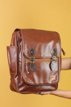 MOCHILA VEGANA - FRÉSIA - MARROM