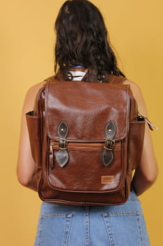MOCHILA VEGANA - FRÉSIA - MARROM