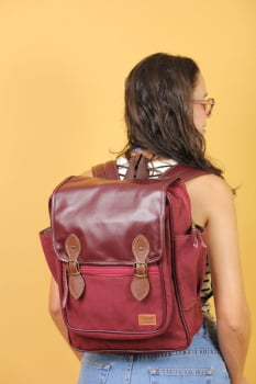MOCHILA VEGANA - FRÉSIA - BORDÔ
