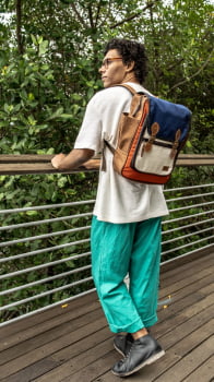 MOCHILA VEGANA - FRÉSIA - OUTONO