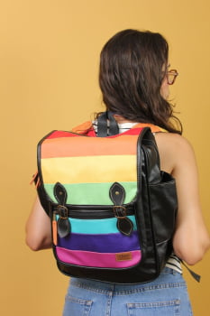 MOCHILA VEGANA - FRÉSIA - RAINBOW