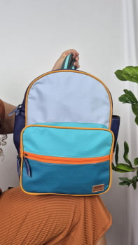 MOCHILA VEGANA - HELENA - LAGOA AZUL