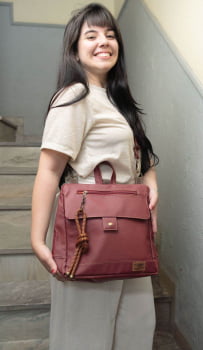 BOLSA/MOCHILA VEGANA - TIM - CARMIM