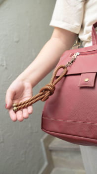 BOLSA/MOCHILA VEGANA - TIM - CARMIM