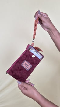 NECESSAIRE PORTA CELULAR - VELUDO VINHO