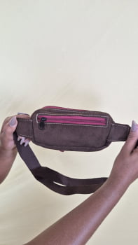 POCHETE VEGANA -FREVO CAMURÇA MARROM